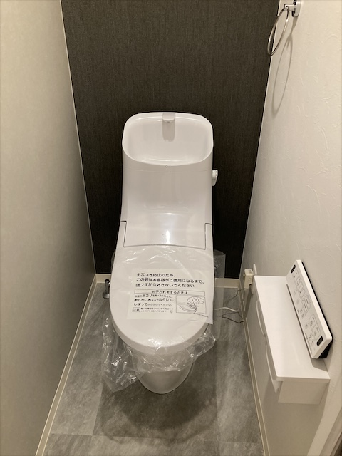 ライフレビュー横濱関内スクエアⅡ　トイレ